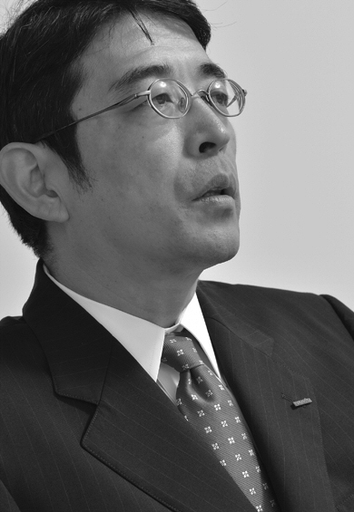 代表取締役社長（CEO 最高経営責任者）遠藤 淳一